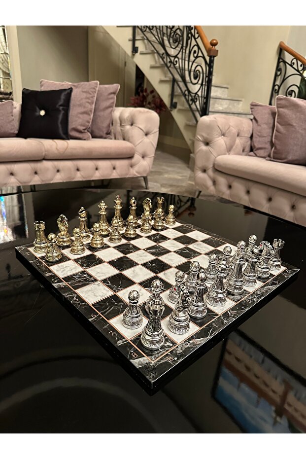 Special Series Production Classic Chess Set - 44X44 cm Elegant Design & Red Stone Detail