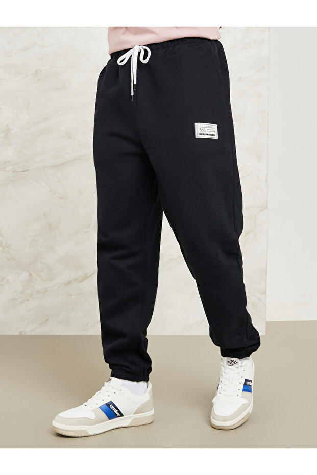 Fleece Panel Jogger with Drawcord & Patch Detail