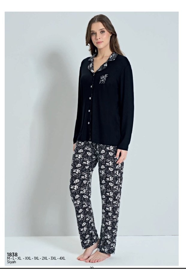 Women's Oversized Long Sleeve Buttoned Pajama Set Black