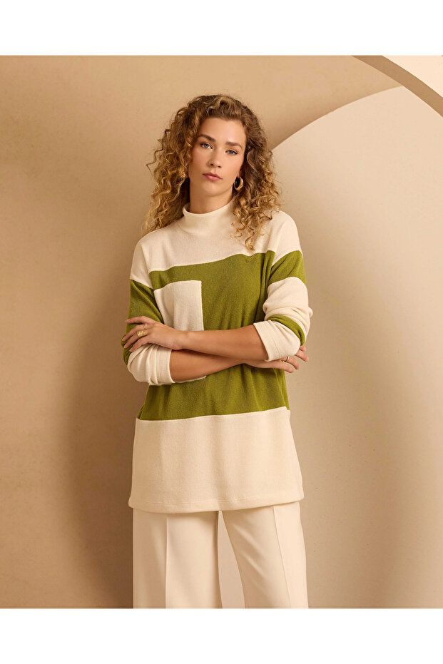 Dik Yakalı Triko Tunik - 1