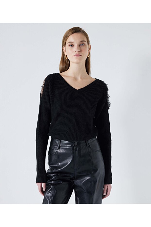 Lace mix cutout sweater