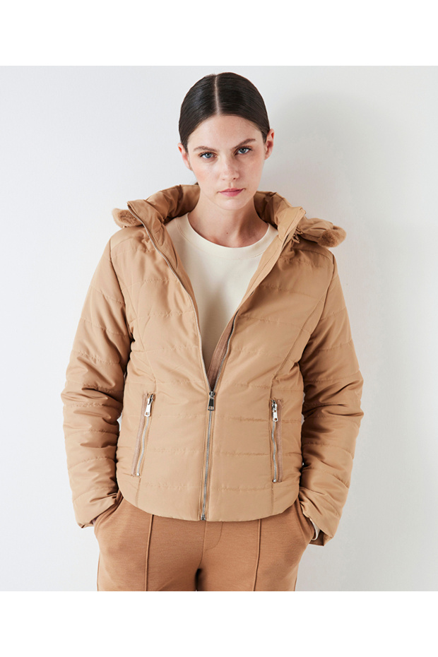 Suni kürklü kapitone mont - 6