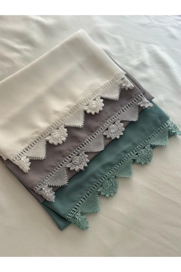 Needlepoint Triple Prayer Cloth