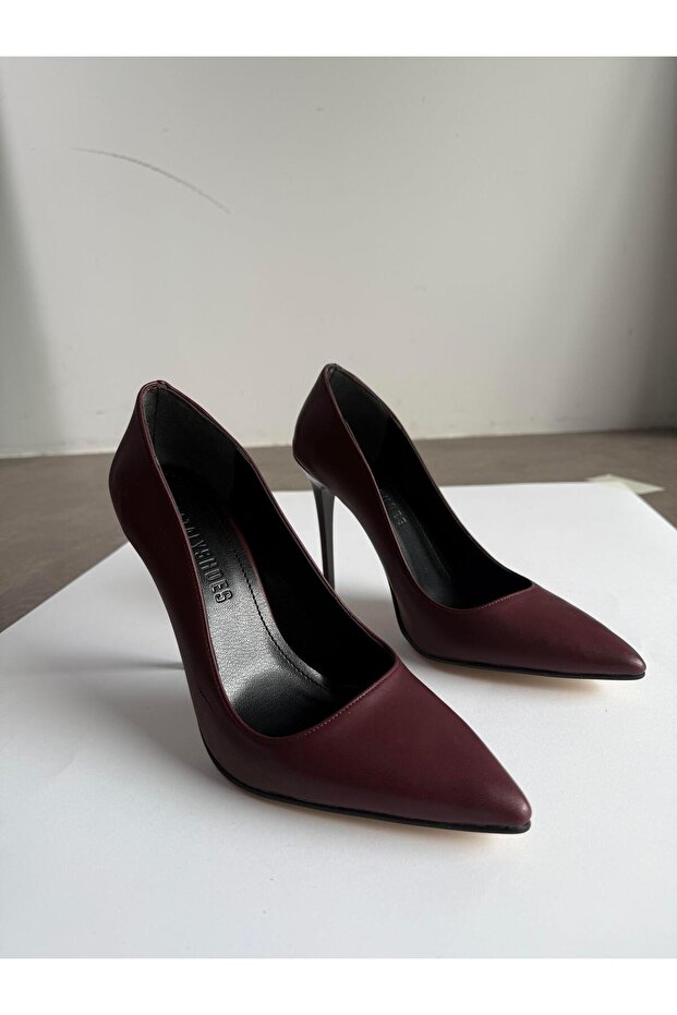 Pointed Toe Heeled Shoes Burgundy