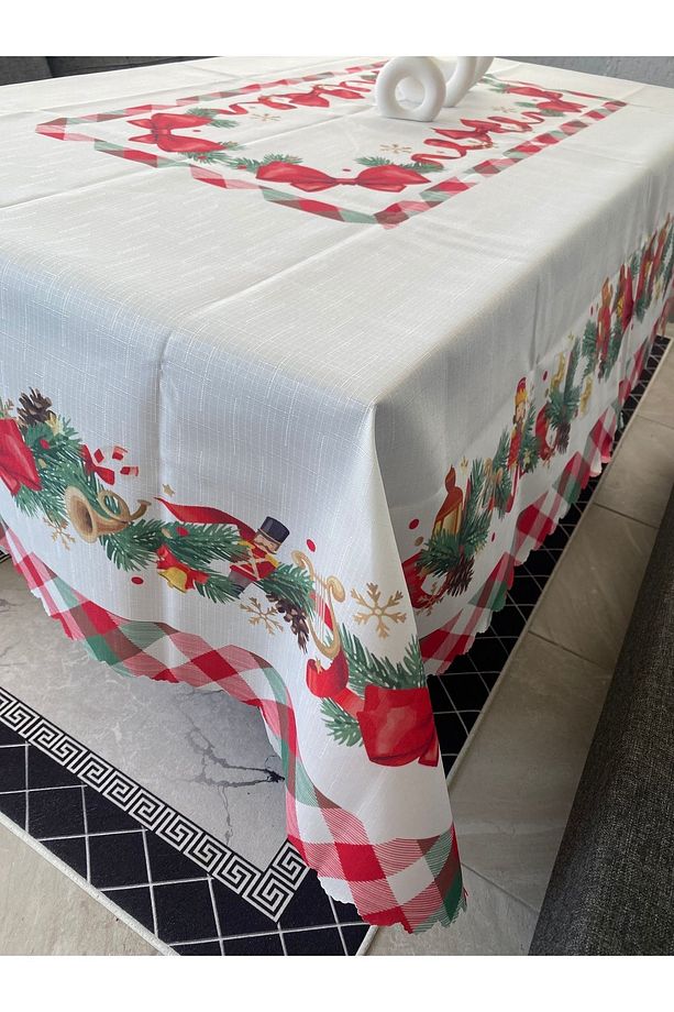 Yılbaşı Fiyonk Ve Ekose Detaylı Masa Örtüsü - 4