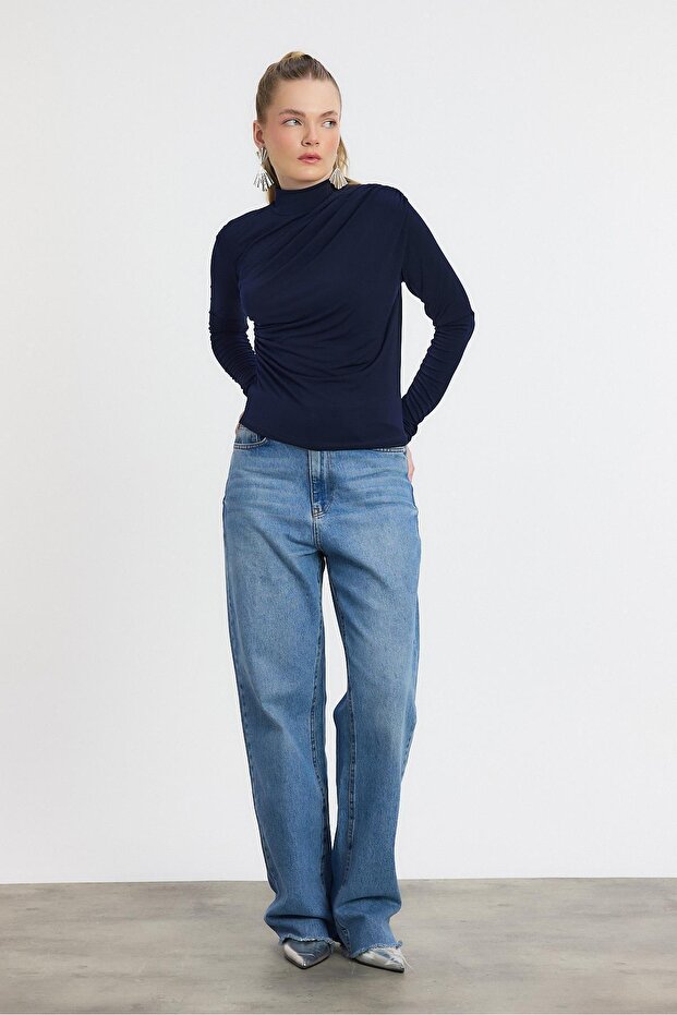 20059 بلوزة Laci Sandy - تفاصيل الرباط - 2