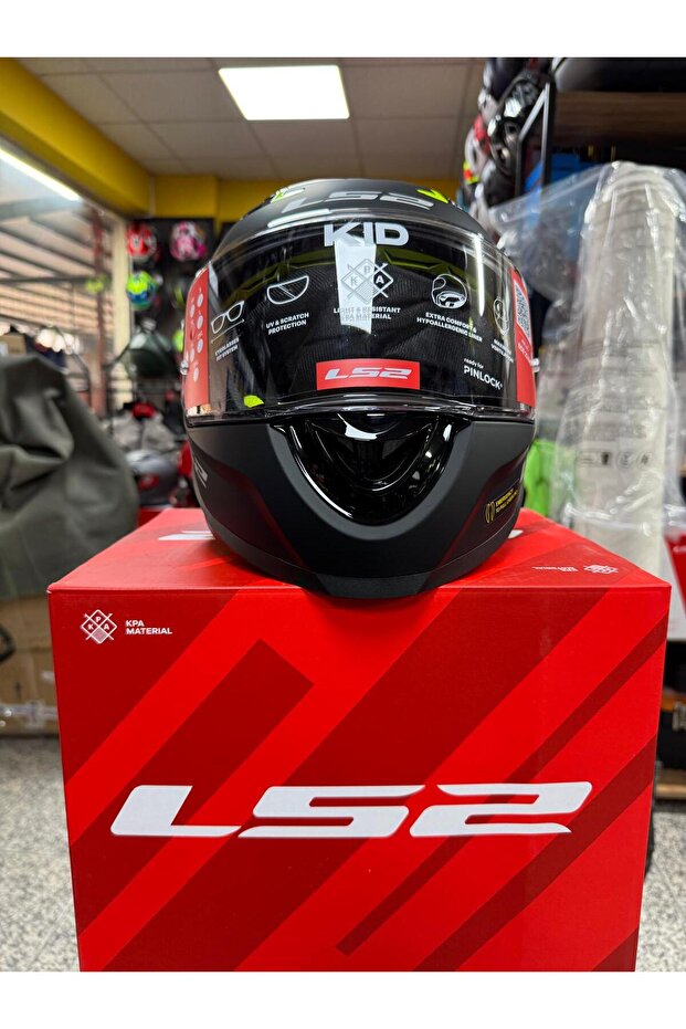 KID MAT SİYAH ÇOCUK KASK - 1