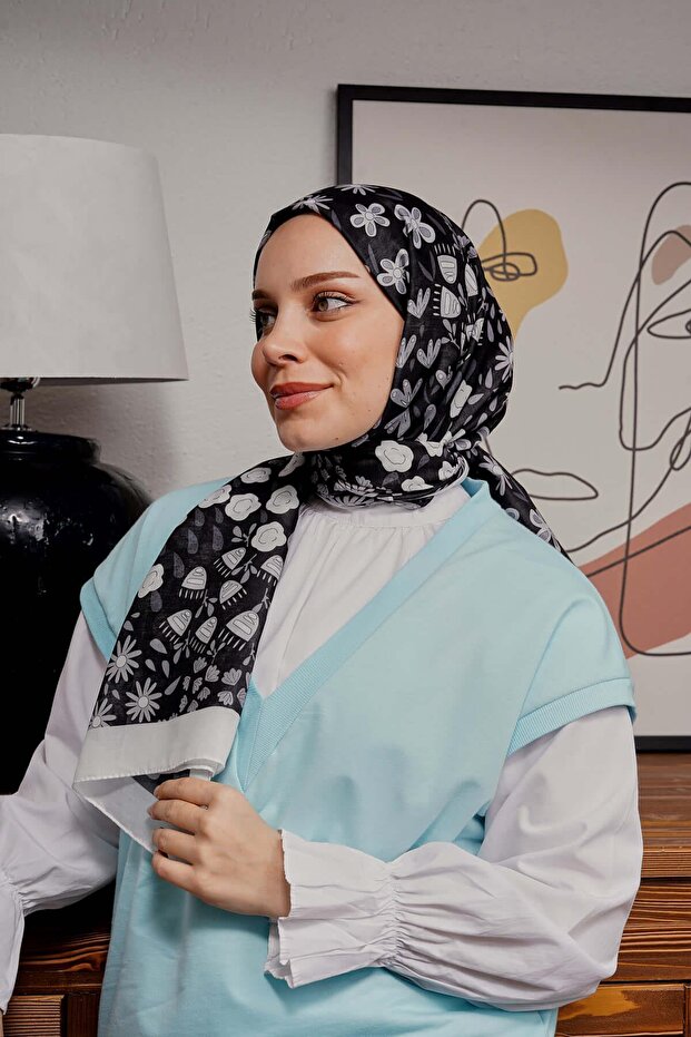 Flower Pattern Black Soft Cotton Shawl - 4