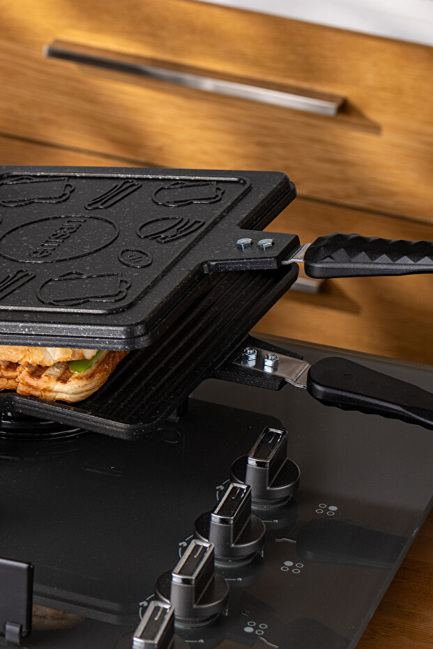 Yeni Tost Grill - 2