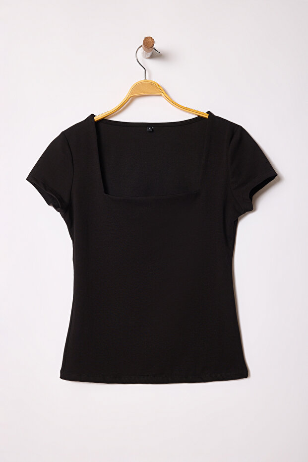 Siyah Kare Yaka Fitted/Vücuda Oturan Örme Bluz TWOSS25BZ00378 - 5