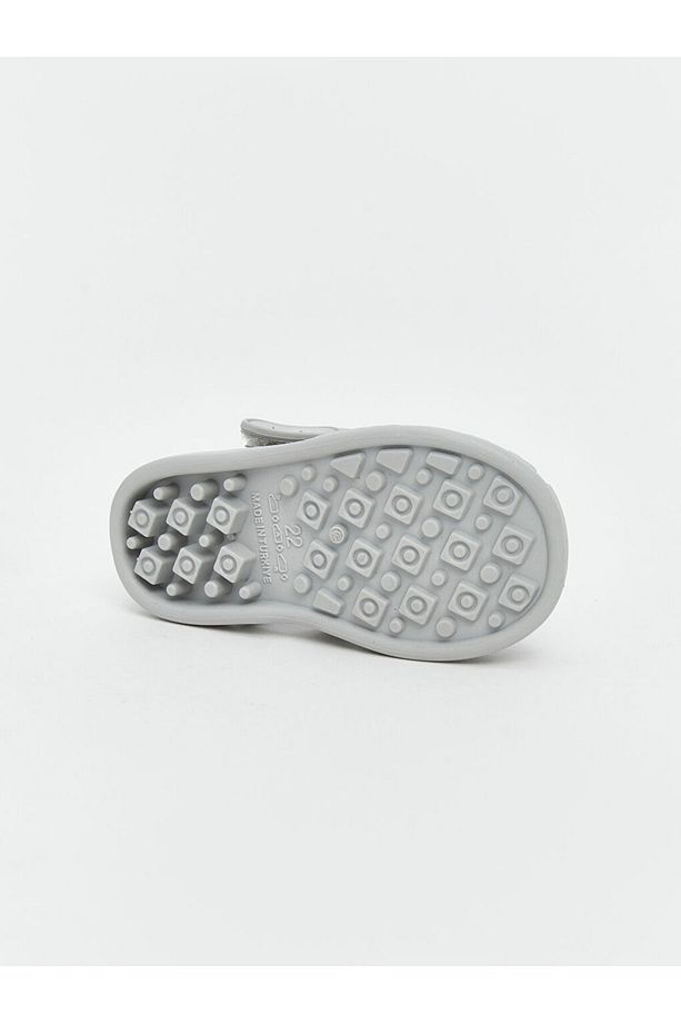 LCW STEPS Gri Mickey Mouse Baskılı Erkek Bebek Plaj Sandaleti - 5