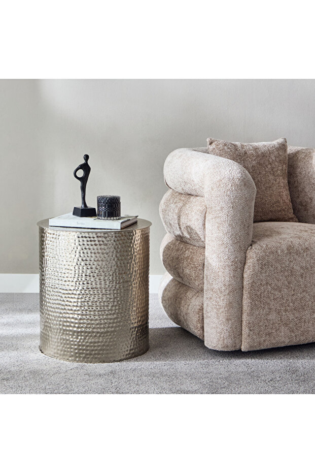 طاولة جانبية مطروقة من فيندرا أورينت - 7