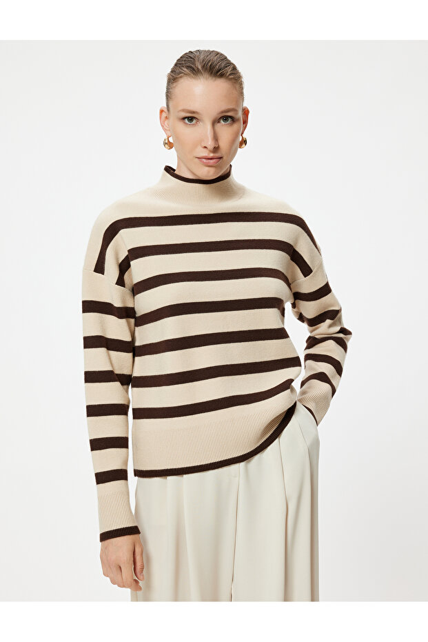 Rollkragen-Strickpullover mit langen Ärmeln - 3
