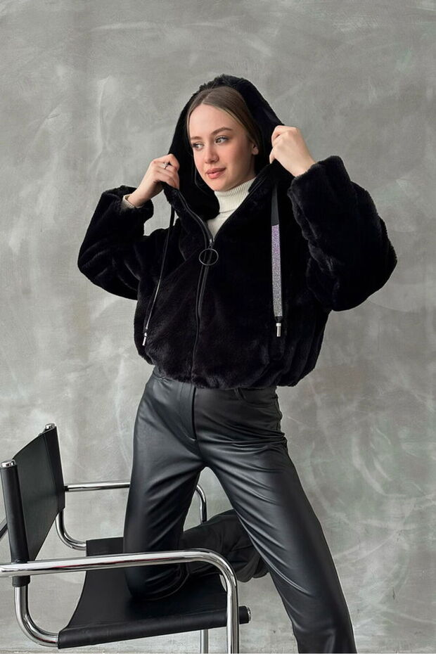 Fur Coat - Black | |   F1576 - Black