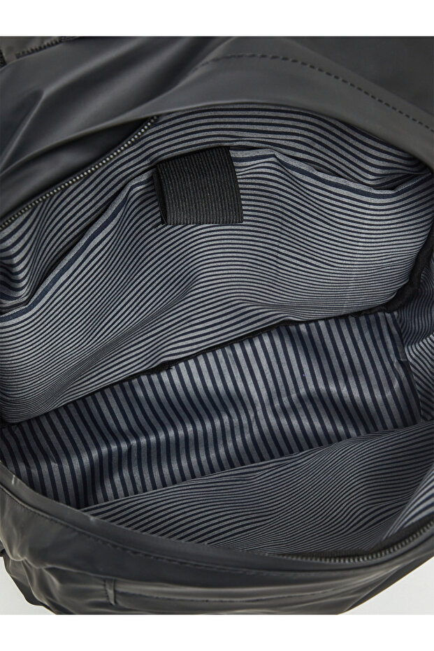 حقيبة ظهر بجيب أمامي مع حزام خلفي - 4