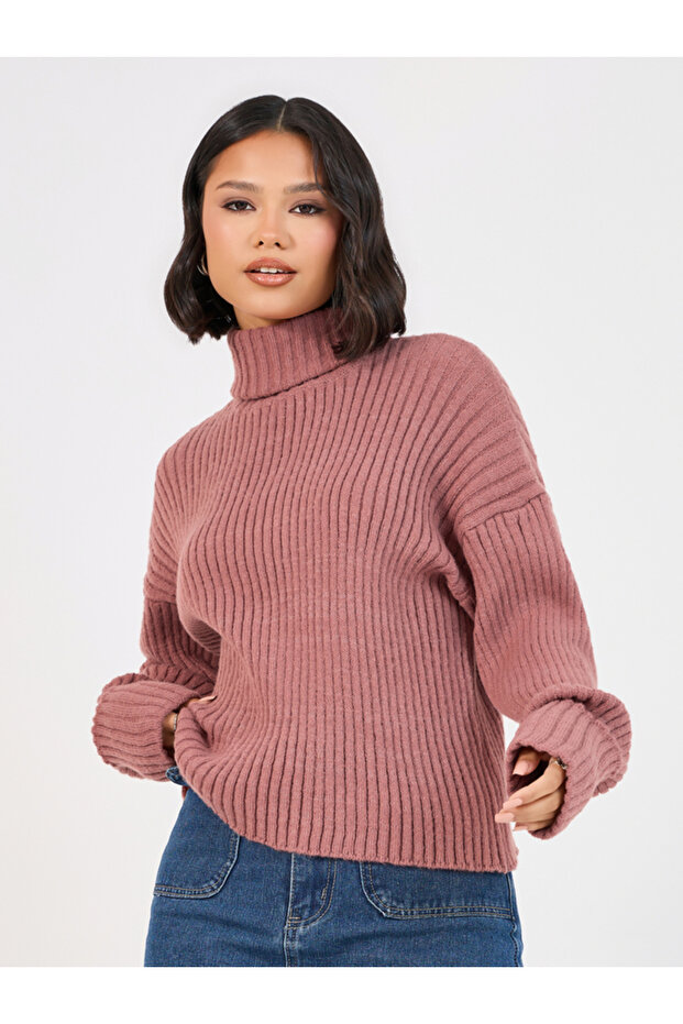 Turtle Neck Knit Top with Turn-Up Cuffed