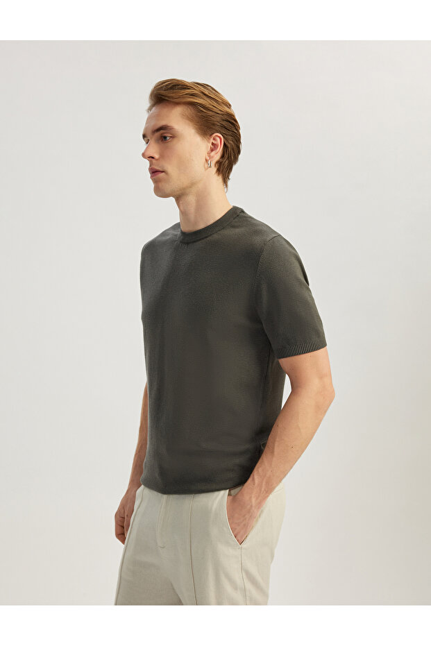 Crew Neck Viscose Blended Basic Short Sleeve Knitwear T-Shirt