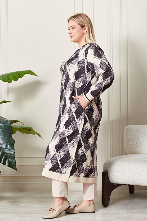 قبعة نسائية كبيرة الحجم منقوشة - 6