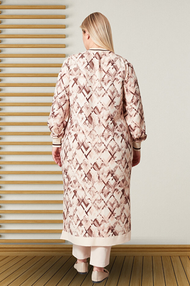 قبعة نسائية كبيرة الحجم منقوشة - 8