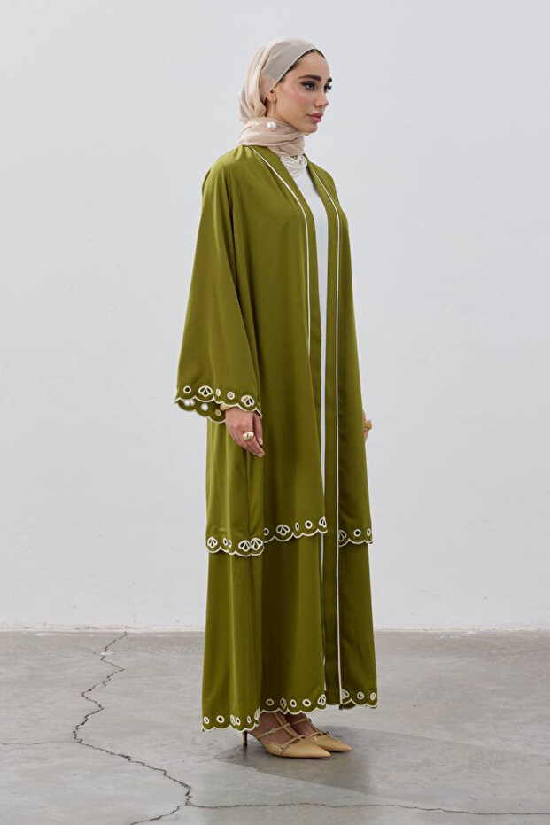 Lace Detailed Ferace