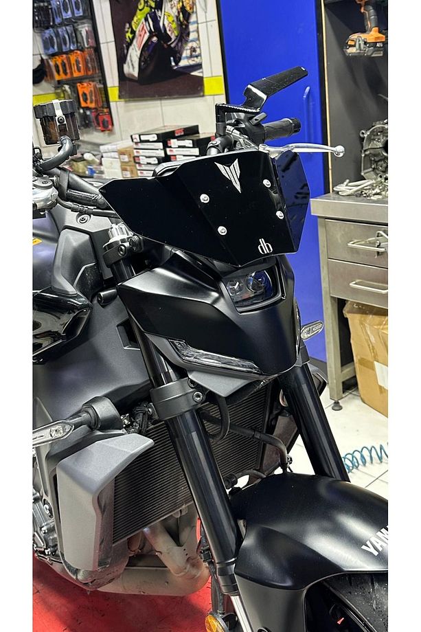 Dubi Motor- YAMAHA MT09 2024-2025 Ön Cam Siperlik - 1
