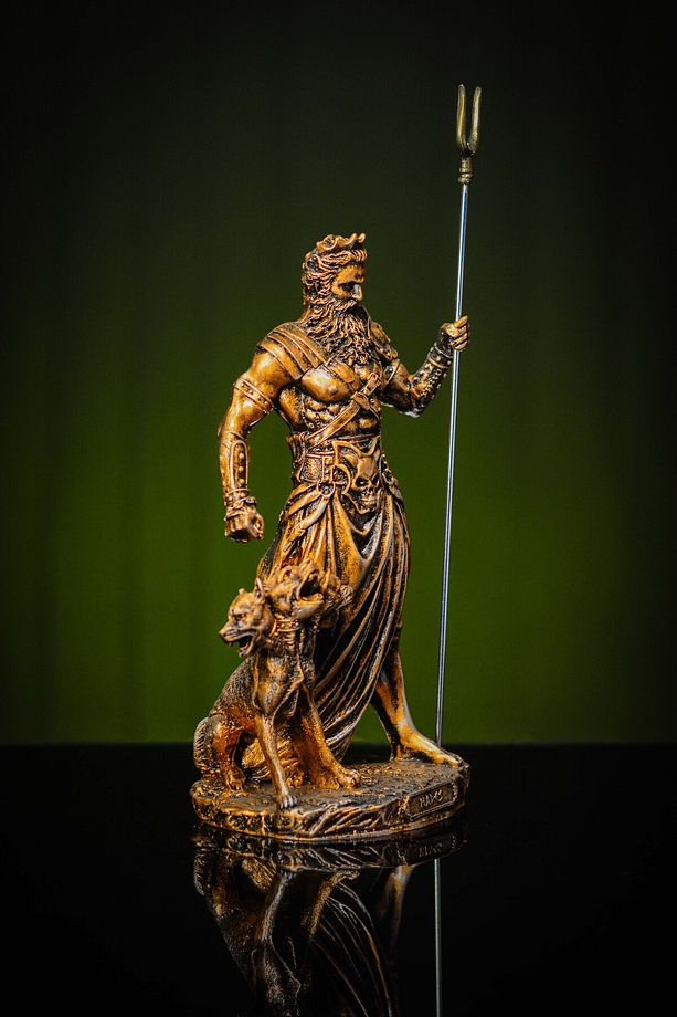 Antik Yunan Mitolojik Kahraman Ölüler Tanrısı Hades Ve Cerberus Heykel Biblo - 3