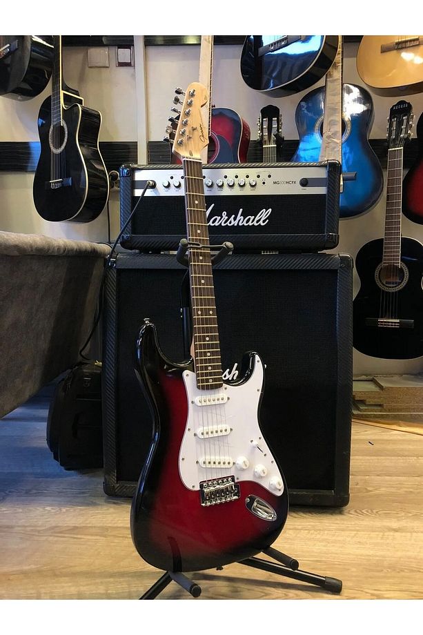 Strat Kasa Kırmızı Beyaz Elektro Gitar Sss ( Kılıf, Pena, Askı, Kablo Hediye ) - 1