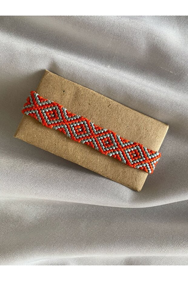 سوار منقوش مربعًا، سوار محبوك مصنوع يدويًا - 1