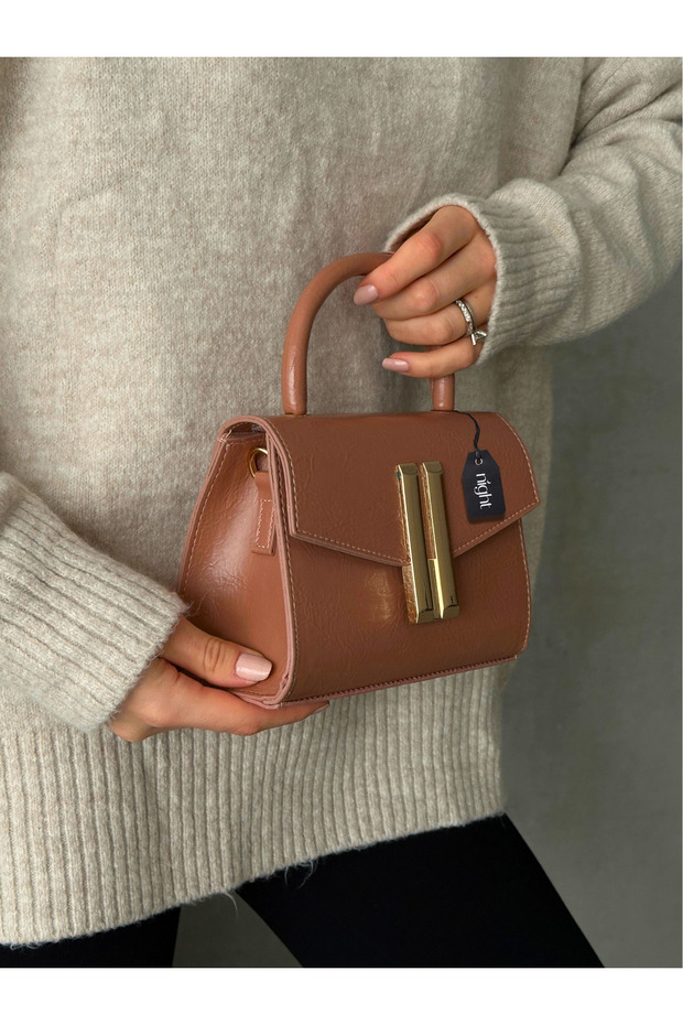Montanna Model Salmon Color Women's Hand and Shoulder Bag