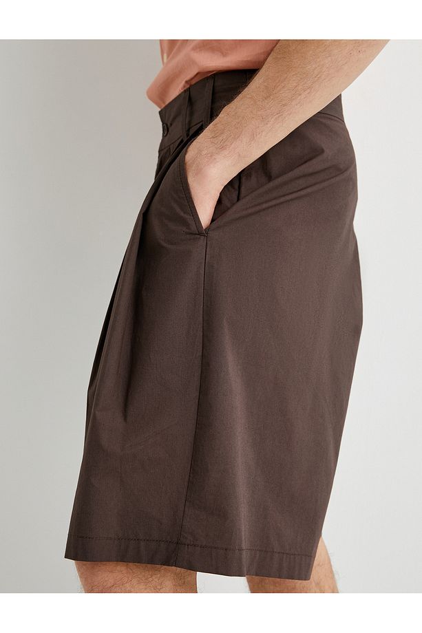 Kumaş Şort Oversize Pileli Chino Düğmeli Cep Detaylı - 6
