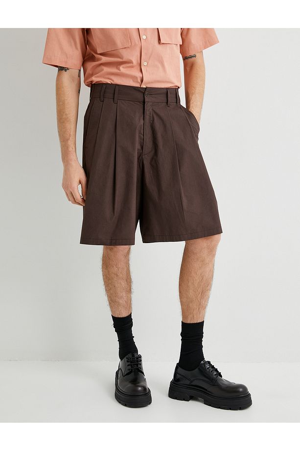 Kumaş Şort Oversize Pileli Chino Düğmeli Cep Detaylı - 4