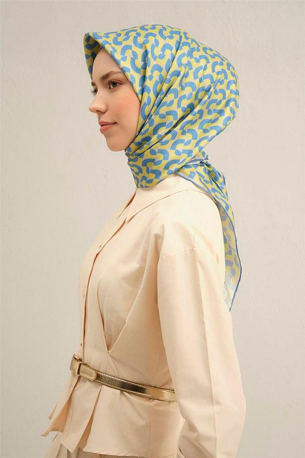 Desenli Saf Ipek Sura Eşarp 9321- 81 - 2