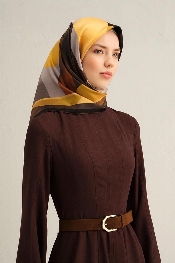 Desenli Saf Ipek Sura Eşarp 9331- 57 - 5