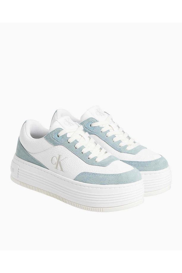 Bold Flatform Low Top Sneaker - 2