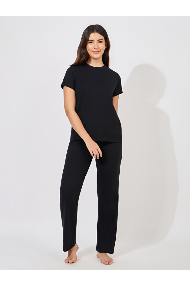 Solid Cotton T-Shirt & Pyjama Set