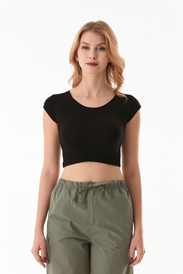Basic Bisiklet Yaka Crop Tişört - 8