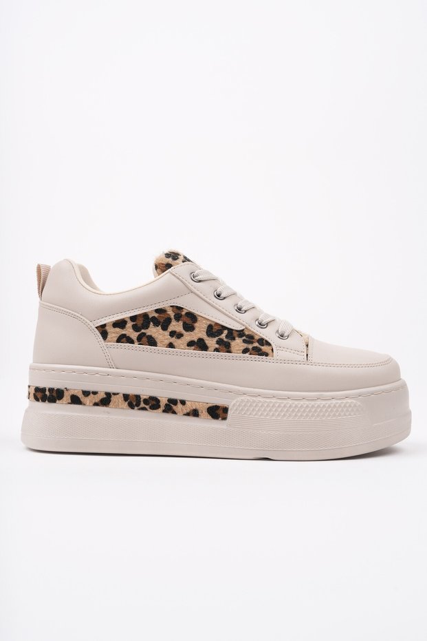 Zarina Women's Thick Sole Leopard Patterned Lace-Up Casual Sneaker Sports Shoes