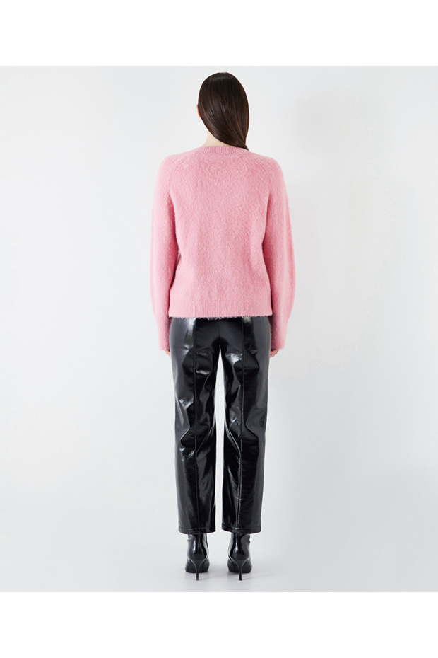 سترة أساسية برقبة على شكل حرف V - 6