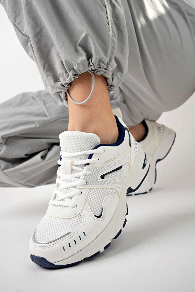 Women's White Casual Shoes