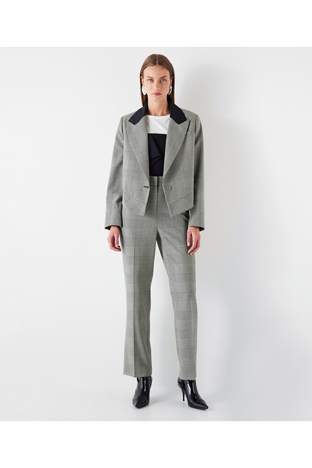 Plaid pattern satin garni blazer - 4