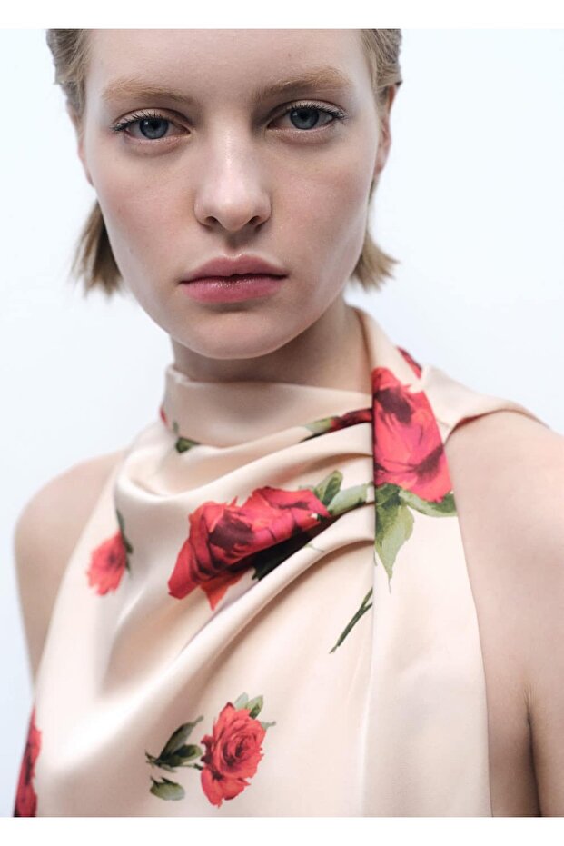 Çiçekli saten bluz - 8