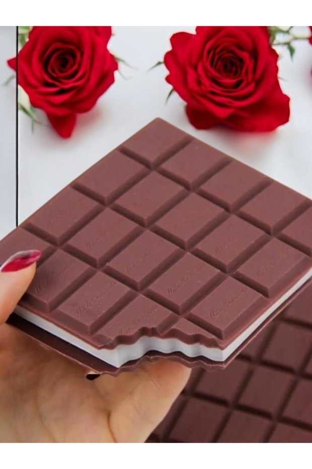 Çikolata Kokulu Defter - 1