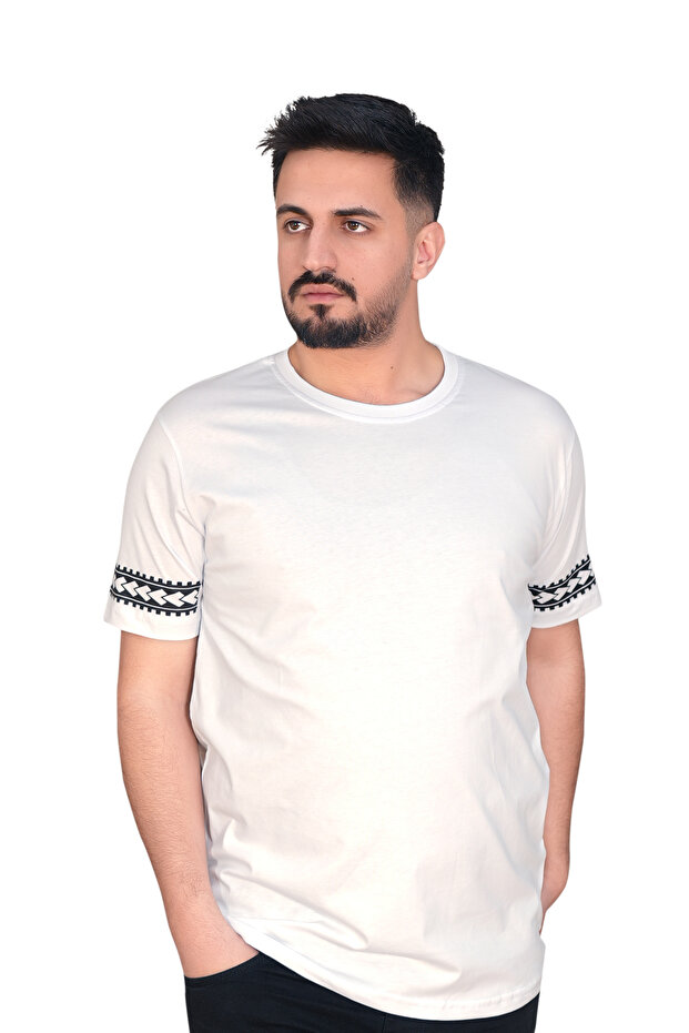 الحد الأدنى من القميص الأبيض القبلي