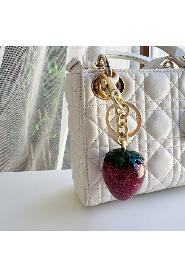 ملحق حقيبة الفراولة - 4