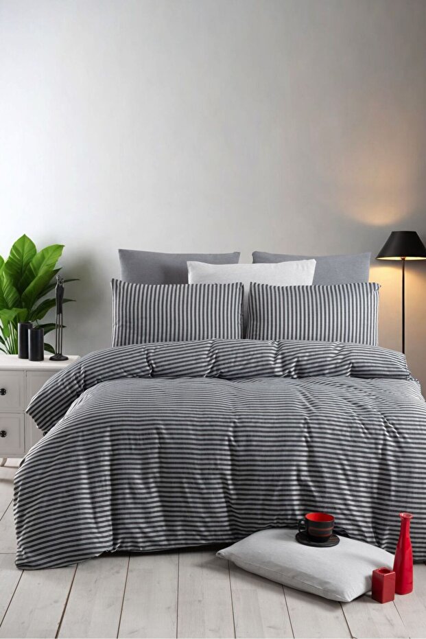 Double Duvet Cover Set with Elastic Sheets Satin Black