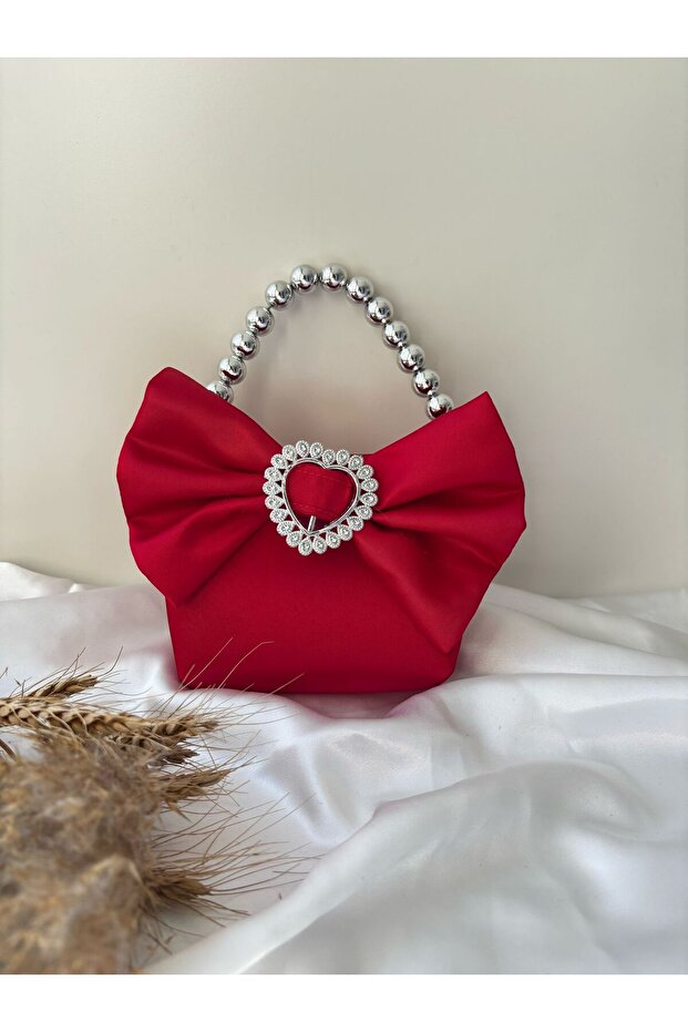 Elegant children's handbag with pearl handles, ages 2-5
