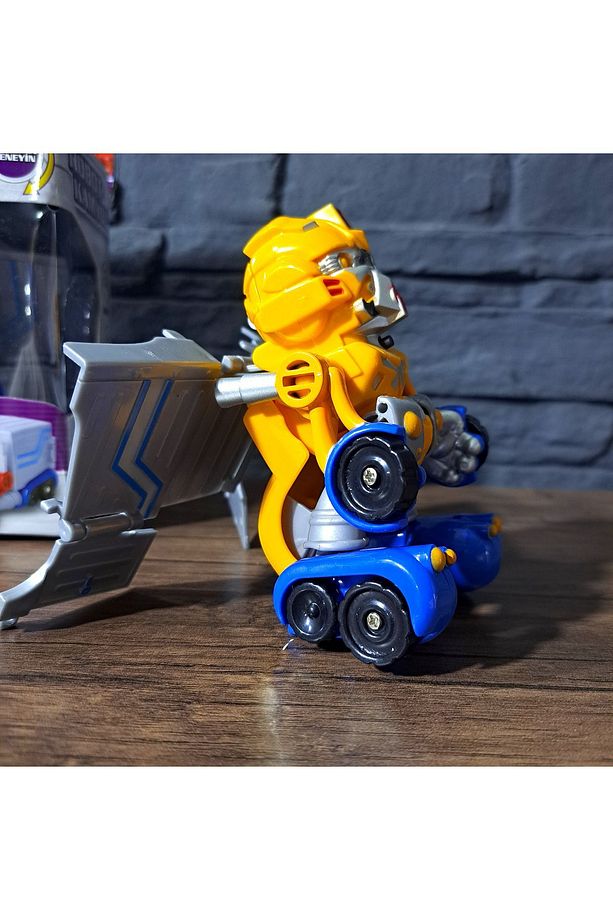 Kamyona Dönüşen Robot kamyon ARABA robot transform 10,5X6cm bas robota dönüşsün IŞIKLI ve SESLİ - 2