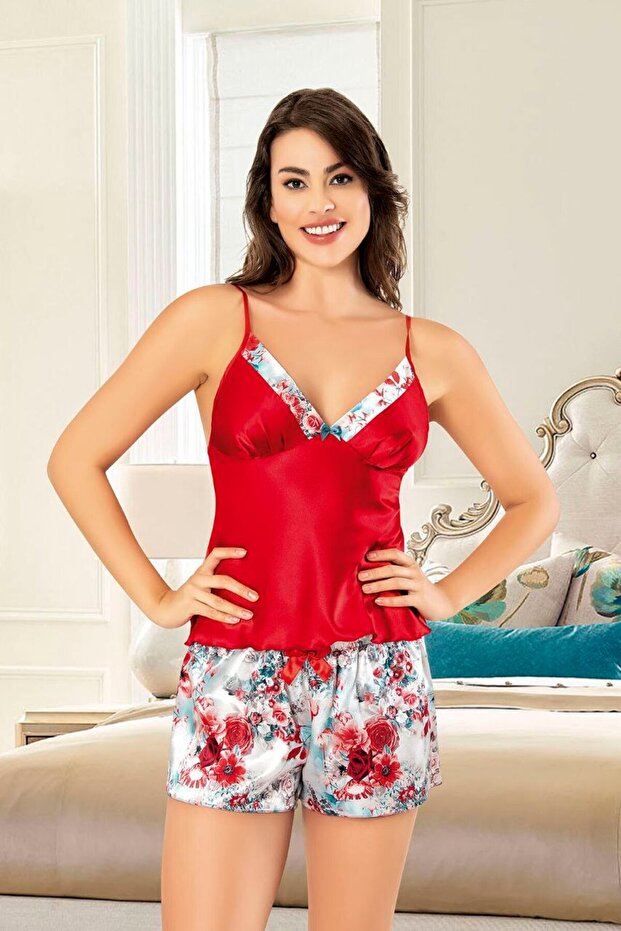 3121 Women's Satin Strap Shorts Pajama Set - Red
