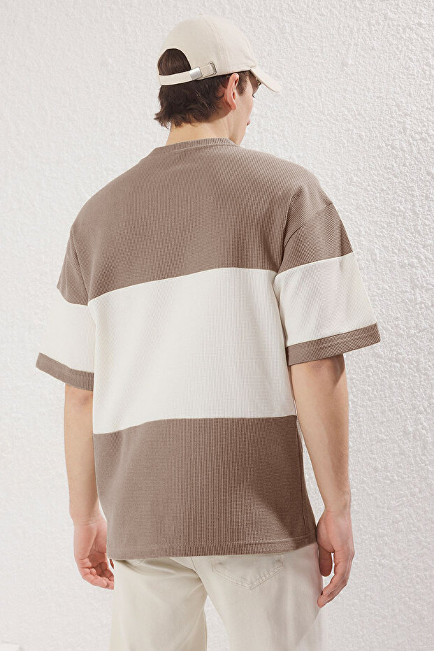 Taş Oversize/Geniş Kesim Renk Bloklu Dokulu T-Shirt TMNSS25TS00065 - 2