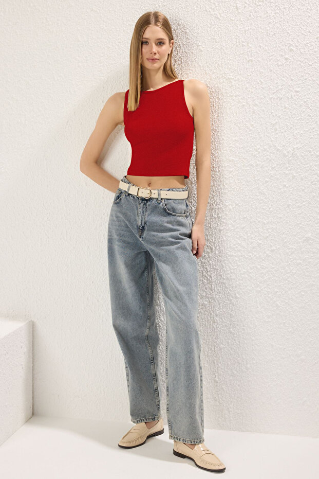 Kırmızı Askılı Fitted/Vücuda Oturan Esnek Örme Bluz TWOSS24BZ00535